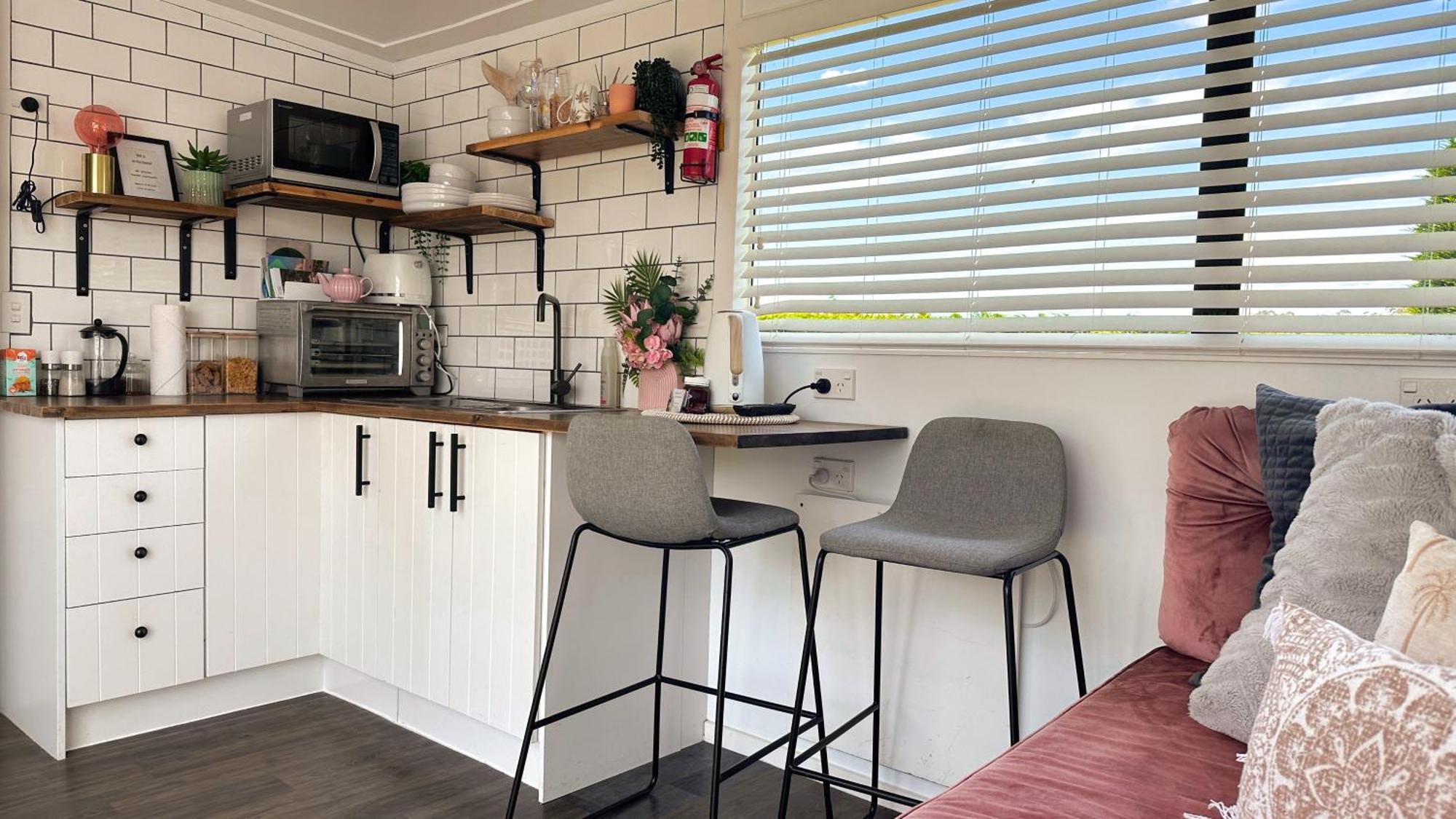 Rustling Oaks Nz Tropical Tiny House Villa Tamahere Eksteriør billede